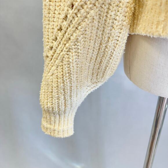 Free People Timbers Sweater Beige Cropped Boxy Mock Neck Size Medium - Picture 8 of 14